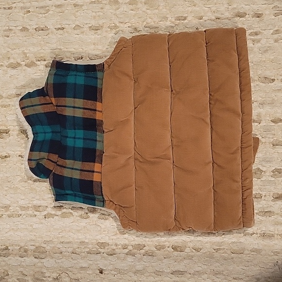 Old Navy toddler corduroy vest 12-18 months - Picture 4 of 4